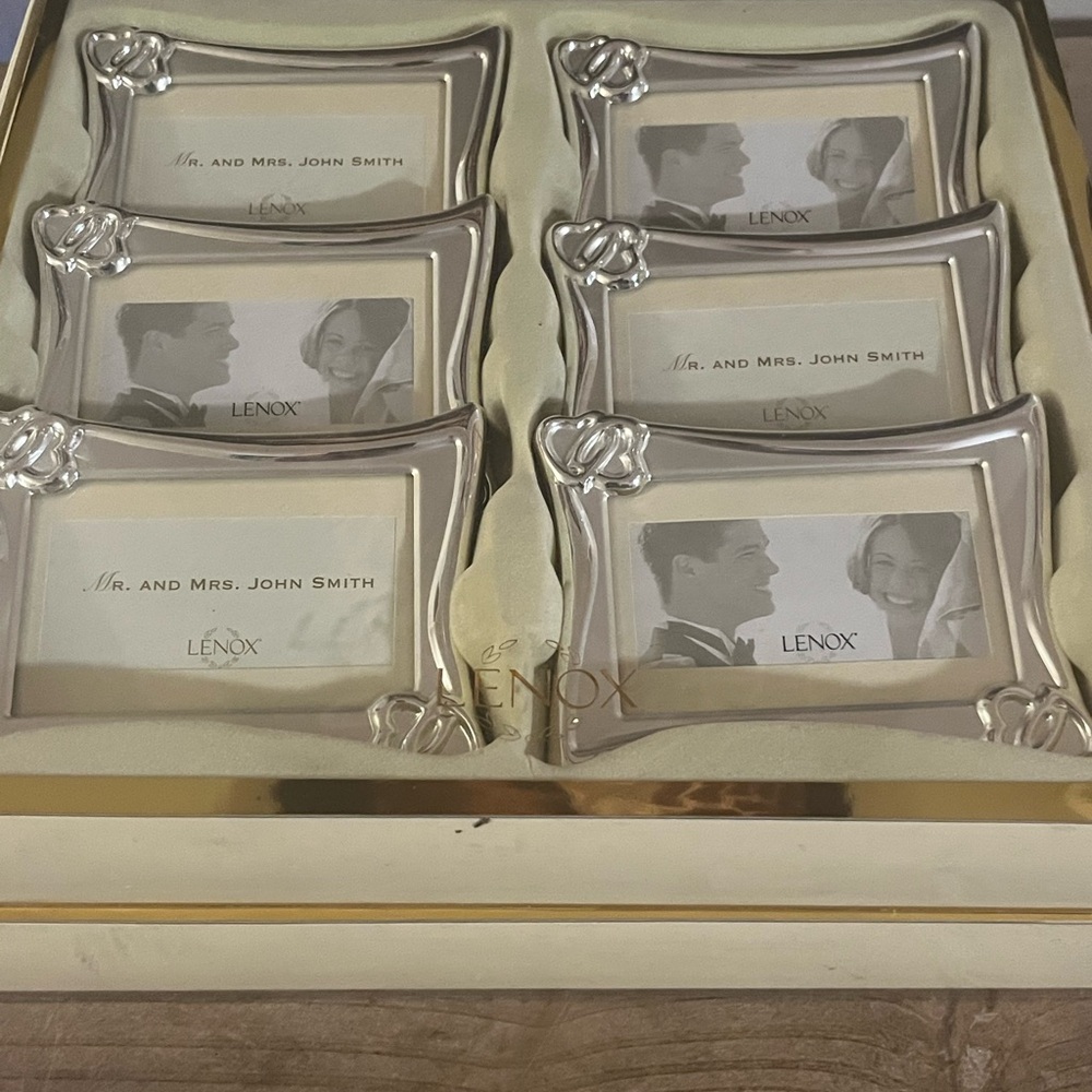 Lenox Dual-Tone Floral Photo Frame‎ Collection - Picture 5 of 5